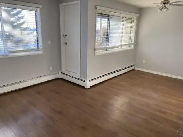 Apartment 2 Bedroom For Rent St. Paul AB 1395 ES105166471