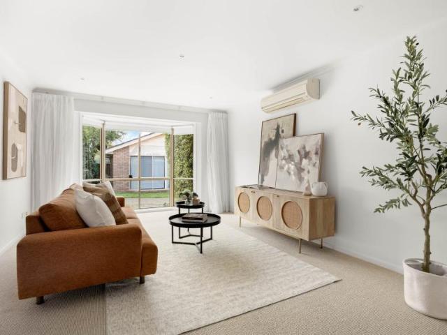 Apartment 2 Bedroom For Rent Sunbury VIC ES102760385