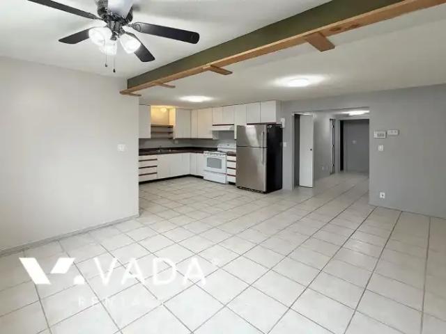 Apartment 2 Bedroom For Rent Surrey BC 1800 ES105151100