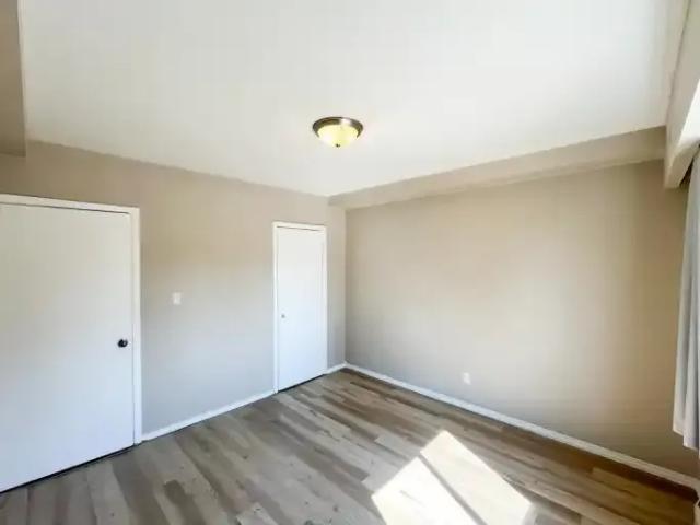 Apartment 2 Bedroom For Rent Surrey BC 2000 ELS96586113