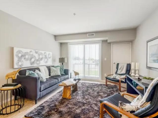 Apartment 2 Bedroom For Rent Sylvan Lake AB 1598 ES100329965