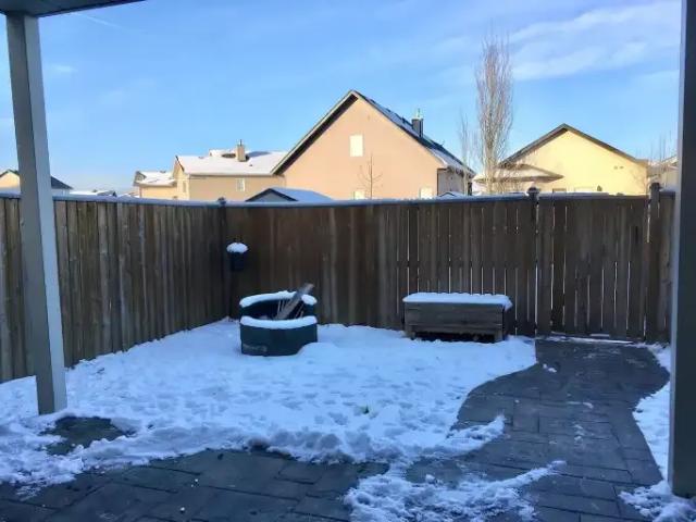 Apartment 2 Bedroom For Rent Sylvan Lake AB 1850 ES105859287