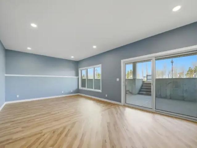 Apartment 2 Bedroom For Rent Sylvan Lake AB 2200 ES105410833