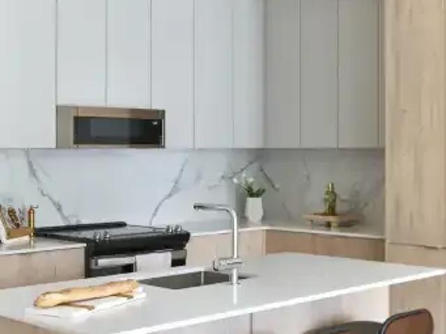 Apartment 2 Bedroom For Rent Saanich BC 2850 ES105486244