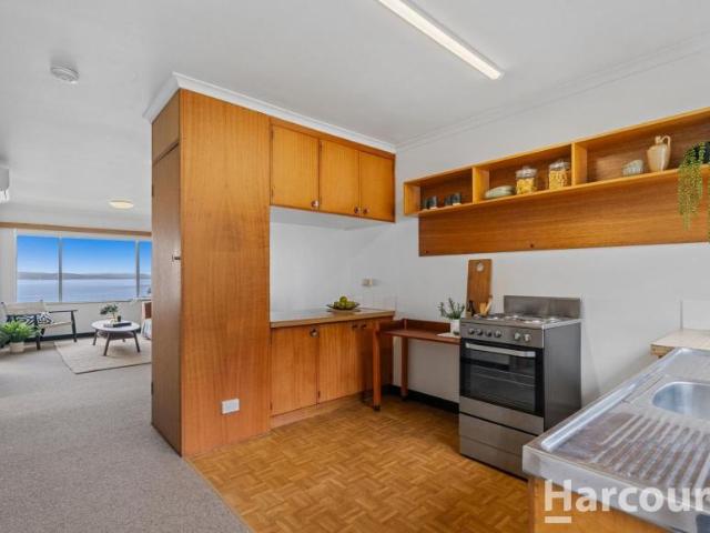 Apartment 2 Bedroom For Rent Sandy Bay TAS ES106064961