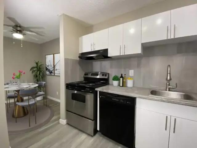 Apartment 2 Bedroom For Rent Saskatoon SK 1325 ES99221981