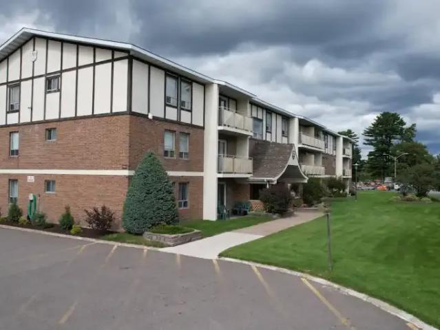 Apartment 2 Bedroom For Rent Sault Ste. Marie ON 1525 ELS103215806