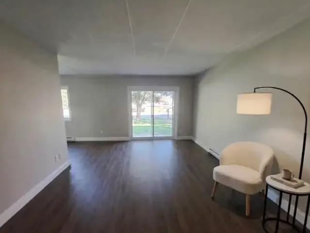 Apartment 2 Bedroom For Rent Sault Ste. Marie ON 1710 ES105308424