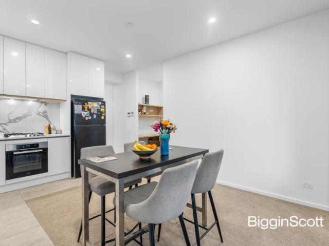 Apartment 2 Bedroom For Rent Southbank VIC 660000 ES101583153