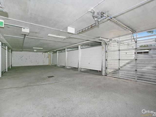 Apartment 2 Bedroom For Rent Southport, QLD 650 ES105471067