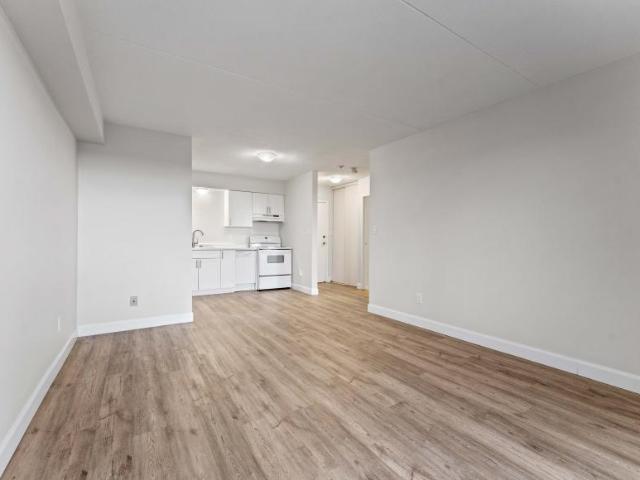 Apartment 2 Bedroom For Rent Tecumseh ON 1840 ES103544851