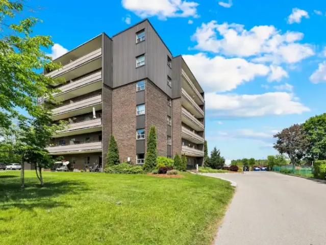 Apartment 2 Bedroom For Rent Tillsonburg ON 1810 ES103423604