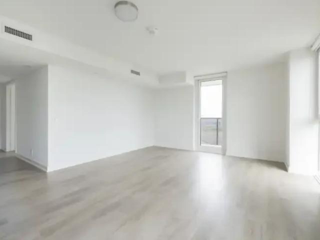 Apartment 2 Bedroom For Rent Toronto ON 2515 ES105226429