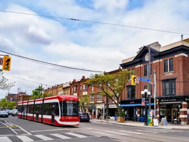 Apartment 2 Bedroom For Rent Toronto ON 3890 ES105308678