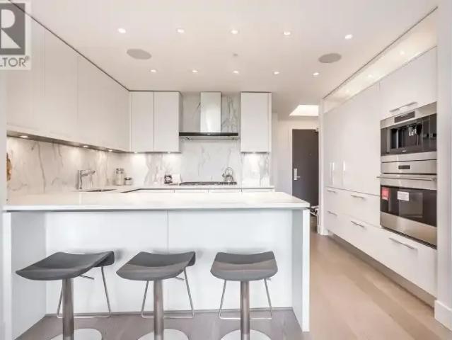 Apartment 2 Bedroom For Rent Vancouver BC 4500 ES105643499