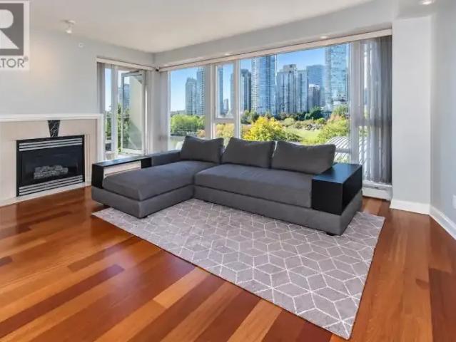 Apartment 2 Bedroom For Rent Vancouver BC 5495 ES105623871