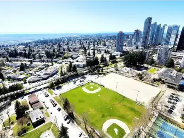 Apartment 2 Bedroom For Rent Vancouver BC 3800 ES103390723