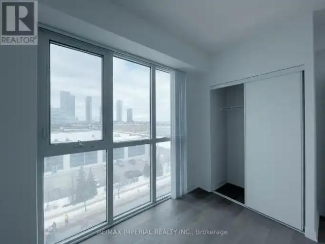 Apartment 2 Bedroom For Rent Vaughan ON 2600 ES105135682