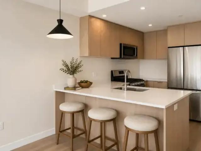 Apartment 2 Bedroom For Rent Victoria BC 4154 ES105167200