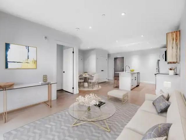 Apartment 2 Bedroom For Rent Waterloo ON 2500 ELS104956791