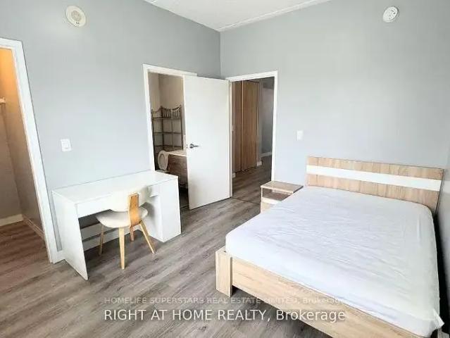 Apartment 2 Bedroom For Rent Waterloo ON 2500 ES103770713