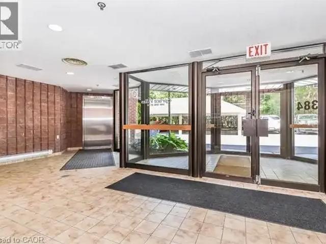 Apartment 2 Bedroom For Rent Waterloo ON 2075 ES105486548