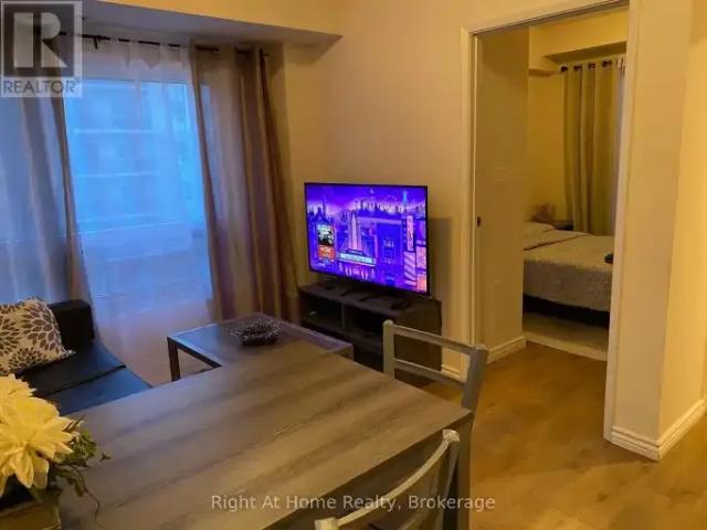Apartment 2 Bedroom For Rent Waterloo ON 2150 ES102952247