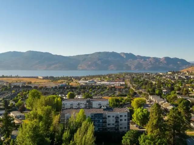 Apartment 2 Bedroom For Rent West Kelowna BC 2145 ES105248784