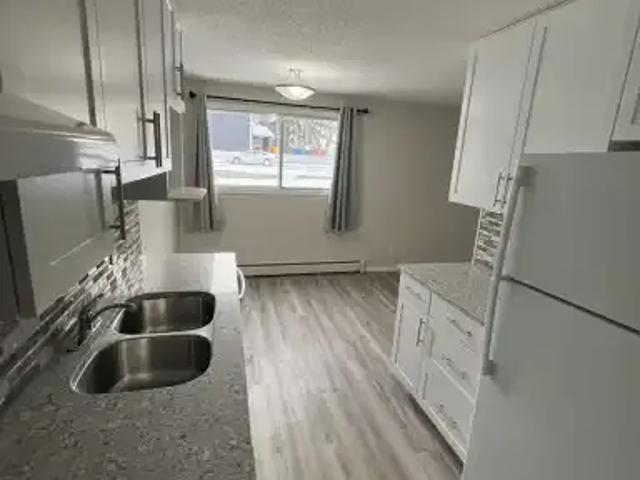 Apartment 2 Bedroom For Rent Wetaskiwin AB 1200 ES104400702