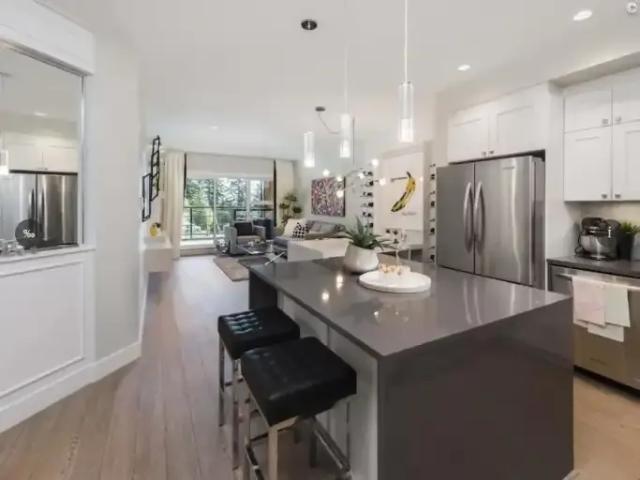 Apartment 2 Bedroom For Rent White Rock BC 2800 ES105135778