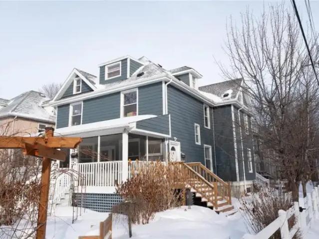 Apartment 2 Bedroom For Rent Winnipeg MB 2000 ES105150182