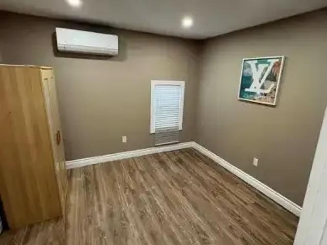 Apartment 2 Bedroom For Rent Windsor ON 1600 ES103612029