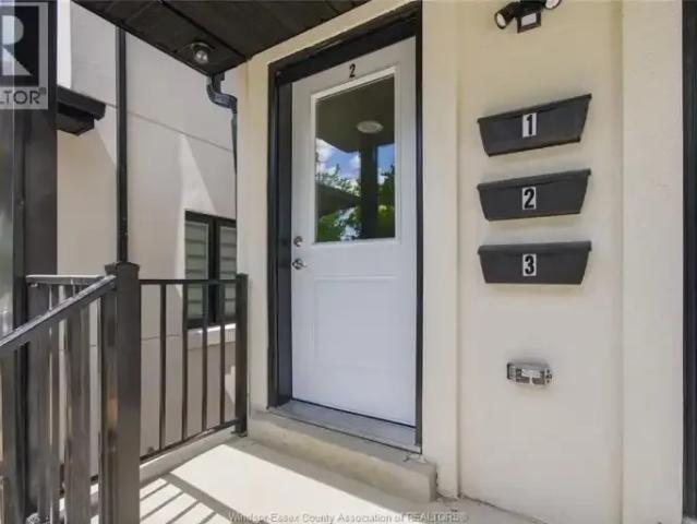 Apartment 2 Bedroom For Rent Windsor ON 1700 ES103216013
