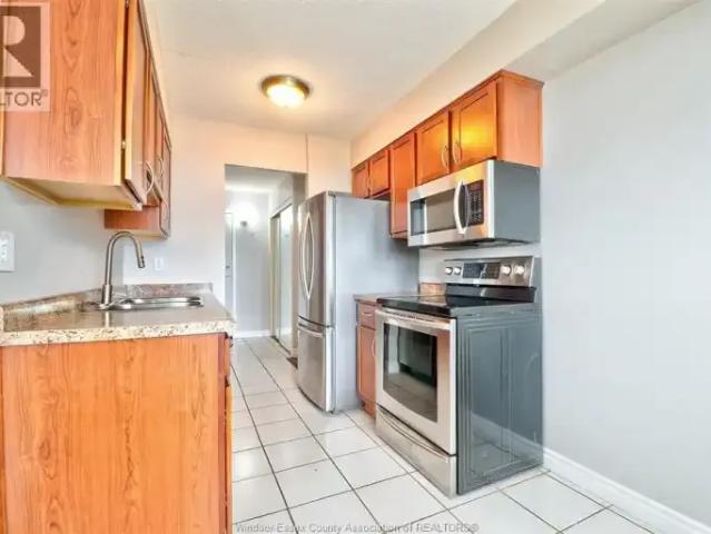 Apartment 2 Bedroom For Rent Windsor ON 1950 ES105643485