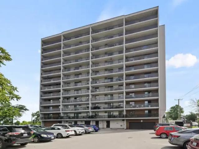 Apartment 2 Bedroom For Rent Windsor ON 1977 ES105022680