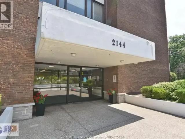 Apartment 2 Bedroom For Rent Windsor ON 2000 ES105360037