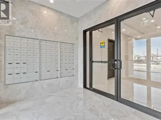 Apartment 2 Bedroom For Rent Windsor ON 2395 ELS103958874