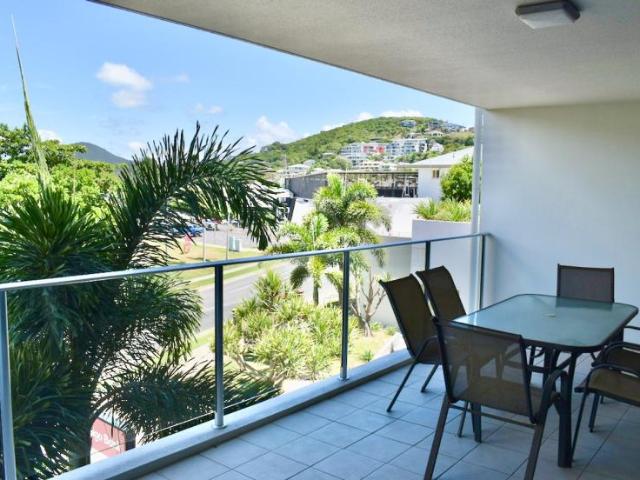 Apartment 2 Bedroom For Rent Yeppoon QLD ES105987082