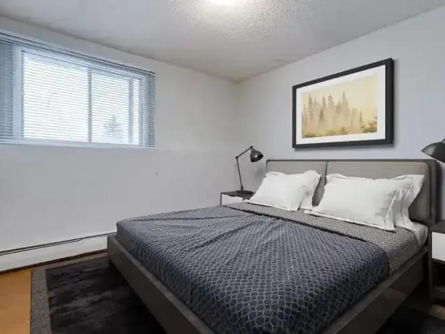 Apartment 2 Bedroom For Rent Yorkton SK 1155 ES103878040