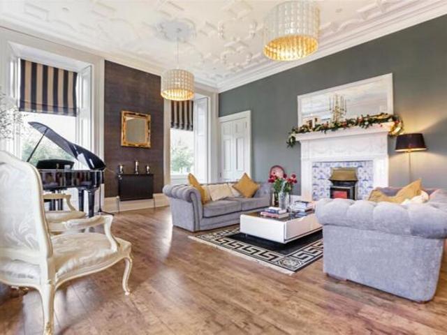 Apartment 2 Bedroom For Sale North Lanarkshire North Lanarkshire 440000 ES100786660