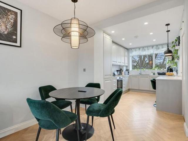 Apartment 2 Bedroom For Sale Beckenham Greater London 475000 ES101678717