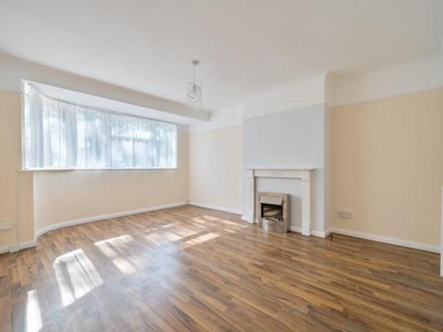 Apartment 2 Bedroom For Sale Beckenham Greater London 350000 ES101060213