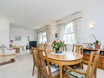 Apartment 2 Bedroom For Sale Conwy Conwy 310000 ES100733858