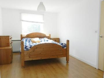 Apartment 2 Bedroom For Sale Enfield Greater London 264995 ES101168474