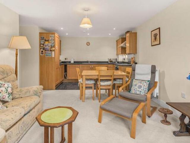 Apartment 2 Bedroom For Sale Greenhill Greenhill 240000 ES101677980