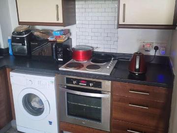 Apartment 2 Bedroom For Sale Lancs Salford 115000 ES100541069