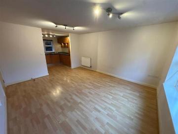 Apartment 2 Bedroom For Sale The Pines The Pines 240000 ES100733687