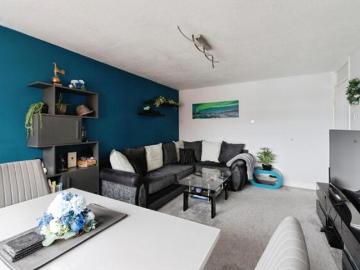 Apartment 2 Bedroom For Sale Tilbury Thurrock 180000 ES100503352
