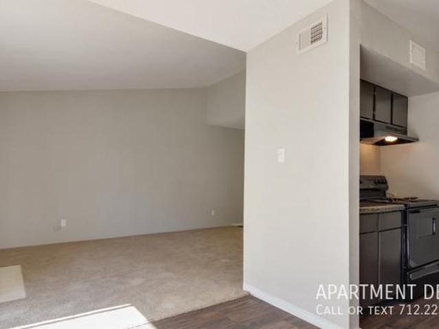 apartment 2 bedroom, Houston TX 77062 DLS75743287