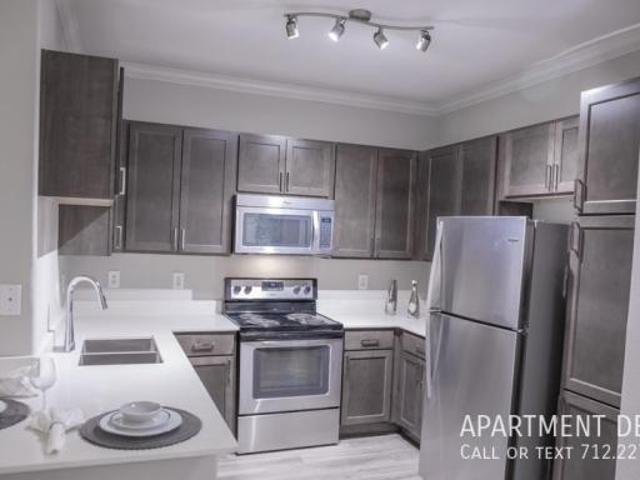 apartment 2 bedroom, Houston TX 77063 DLS77323623